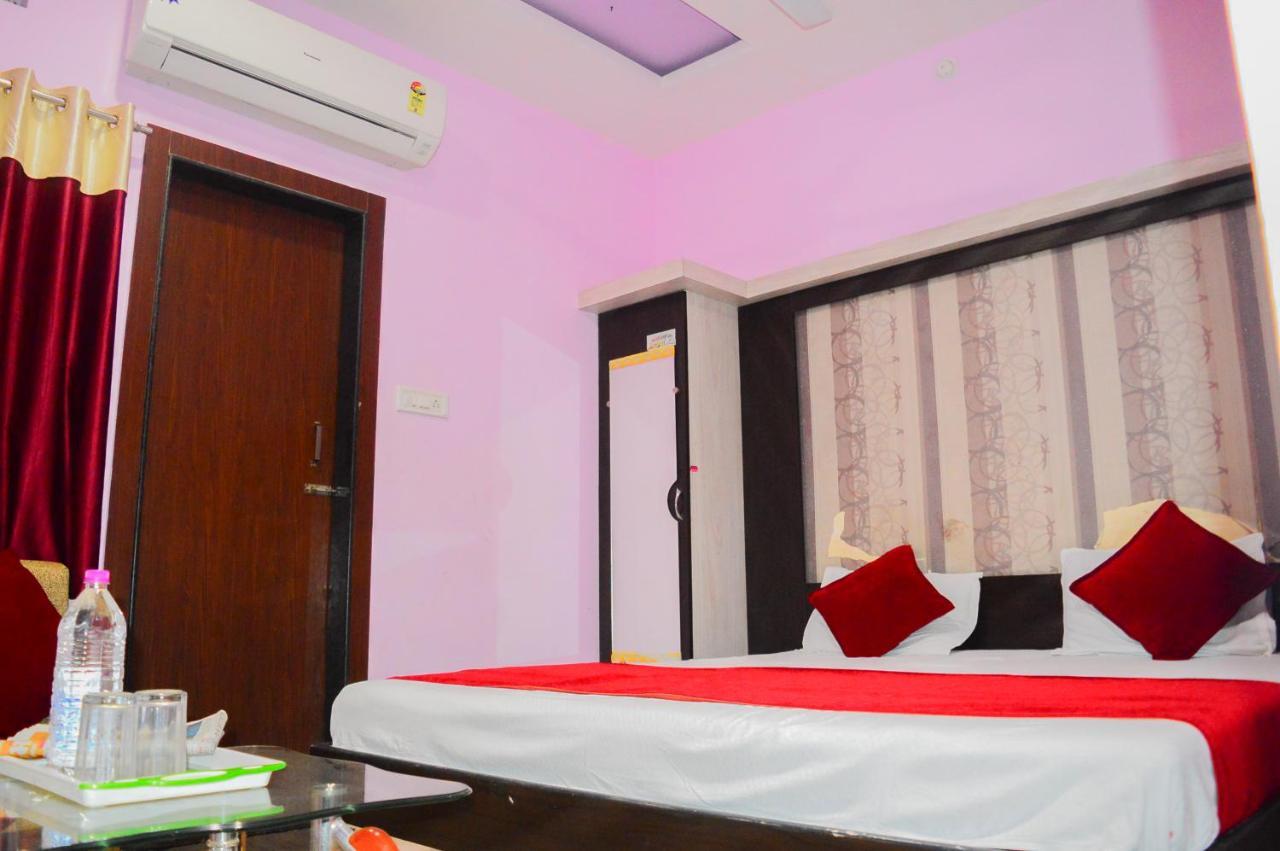 Hotel Royal Palace - 150 Meters From Mahakal Temple Ujjain Exterior photo